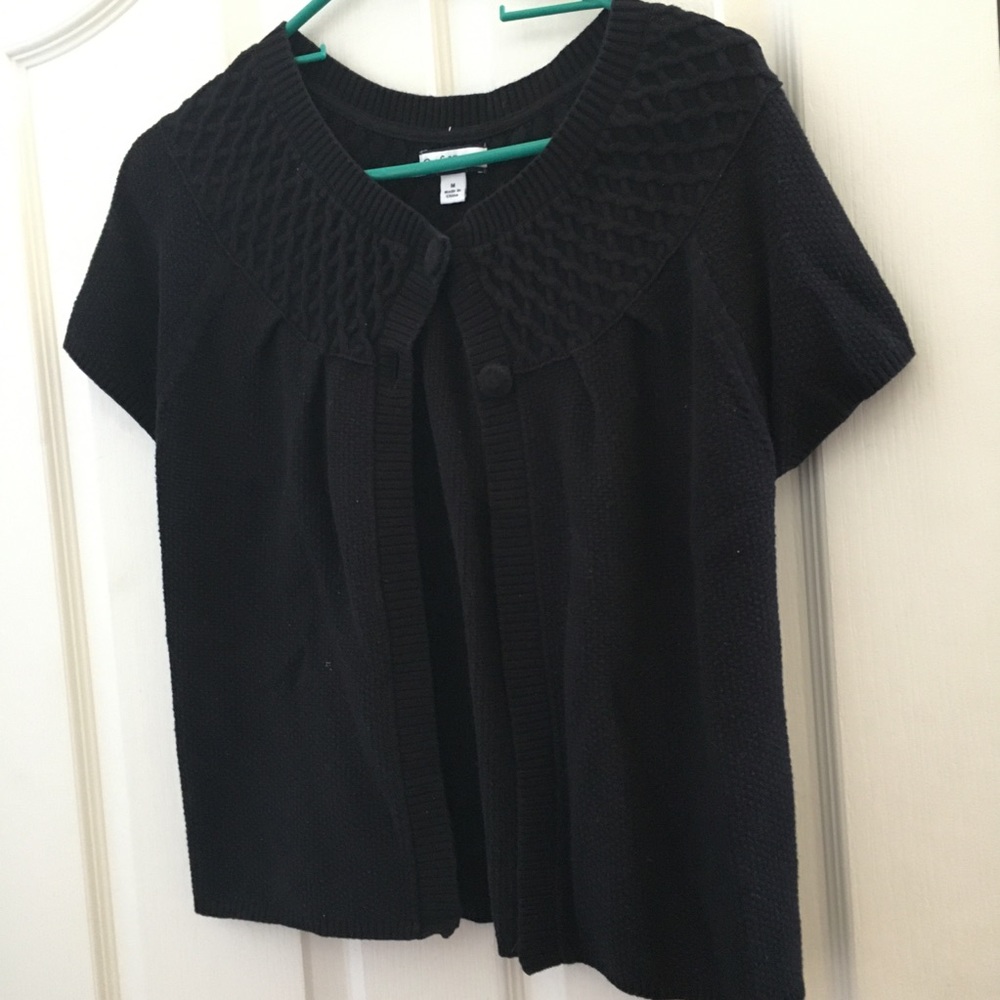 FINAL MARKDOWN Ladies Croft and barrow short sleeved cardigan med